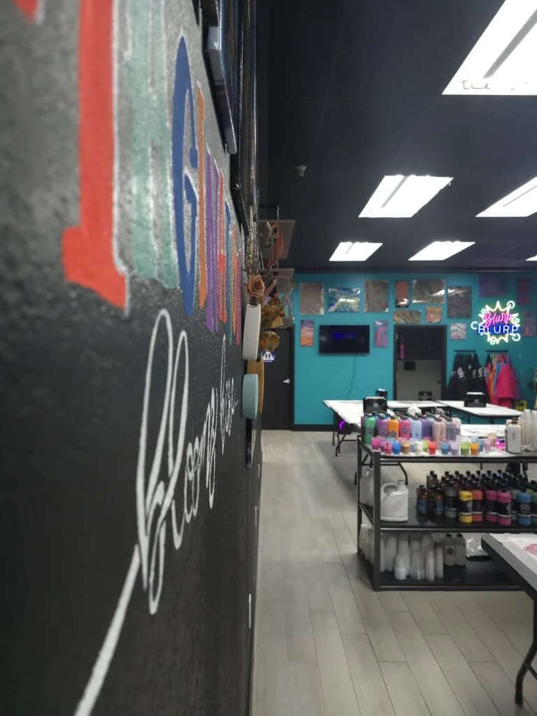 Hawaii Fluid Art — art studio